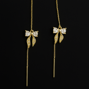 Aurora bow threader earrings ασημένια σκουλαρίκια φιόγκος με διακριτική λάμψη ιδανικά για εντυπωσιακό και κομψό στυλ